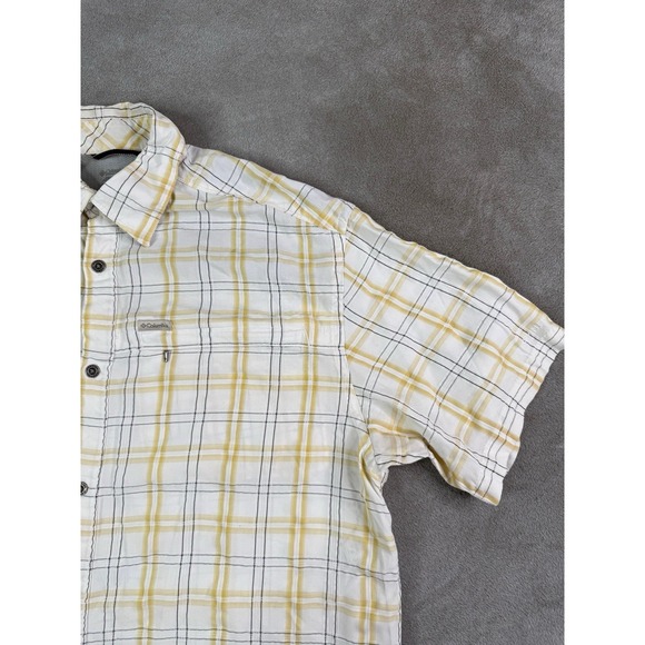 Columbia Sportswear Short Sleeve Shirt Men's Sz L Collared Button Up Yellow - Picture 4 of 10